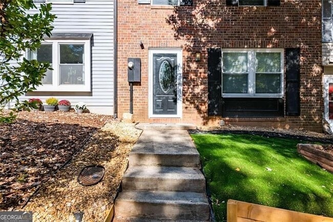 859 Regal Path Ln in Decatur, GA - Building Photo - Building Photo