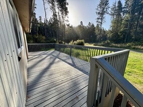 17401 Pacific Way in Long Beach, WA - Building Photo - Building Photo