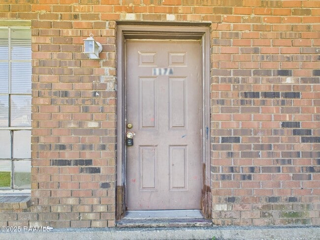 117 Marigny Cir