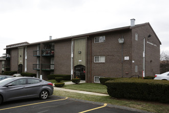 Devonshire Apartments in Randallstown, MD - Building Photo - Building Photo