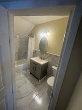 194 Harrison St in Pawtucket, RI - Foto de edificio - Building Photo