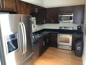 1706 18th Ave S in Nashville, TN - Building Photo - Building Photo