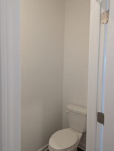 240 Kenoot Dr in Mcdonough, GA - Building Photo - Building Photo