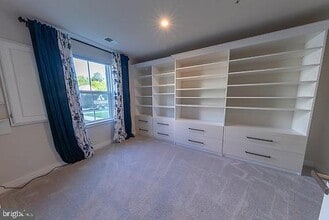 272 Sugar Maple Square in Downingtown, PA - Building Photo - Building Photo