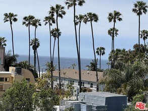 2216 Main St in Santa Monica, CA - Building Photo - Building Photo