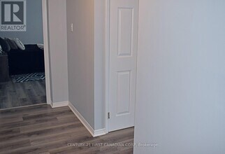 500-1500 Talbot St in London, ON - Building Photo - Building Photo