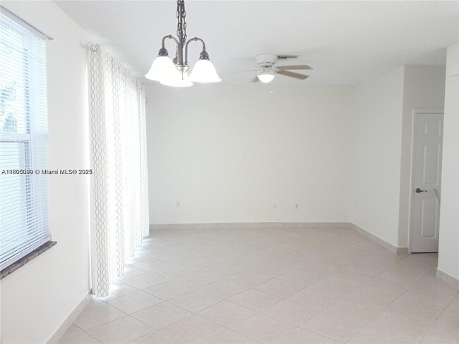 1268 NW 159th Ave in Pembroke Pines, FL - Building Photo - Building Photo
