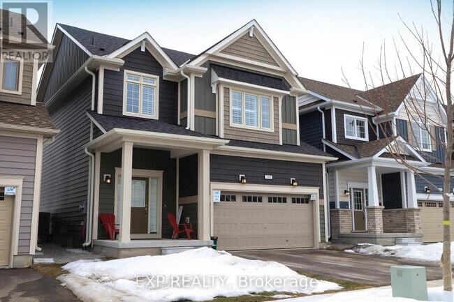 295 McEachern Ln in Gravenhurst, ON - Building Photo - Building Photo