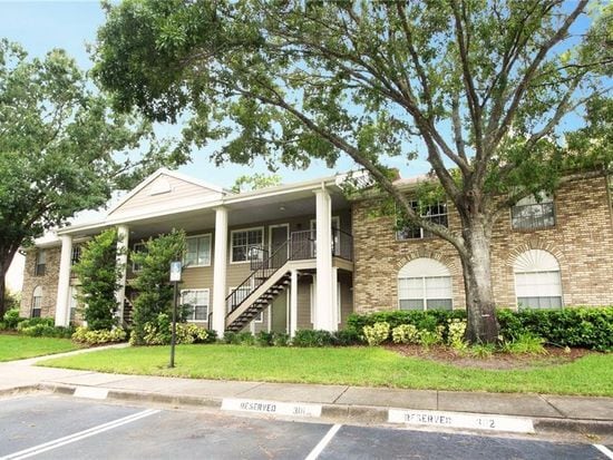 176 Reserve Cir