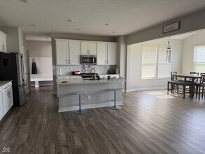 17393 Americana Crossing in Noblesville, IN - Building Photo - Building Photo