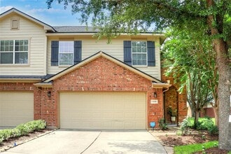 5339 Canyon Hollow Dr in Houston, TX - Building Photo - Building Photo