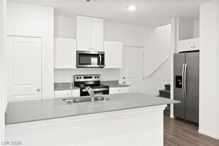 491 Waterfall Cv Ct in Henderson, NV - Building Photo