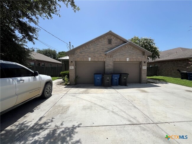 268 Rosalie Dr in New Braunfels, TX - Building Photo - Building Photo