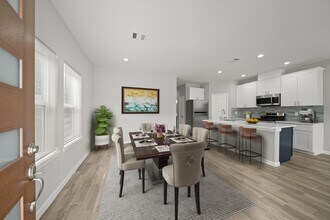 4338 Brinkley St in Houston, TX - Building Photo - Building Photo