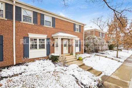 1815 Kings Ct in Columbus, OH - Building Photo - Building Photo