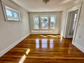6 Woodlawn St, Unit 3 in Boston, MA - Building Photo - Building Photo