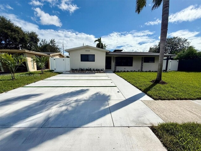 property at 3322 Coolidge St