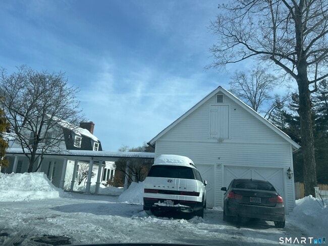 157 Main St in Farmington, CT - Building Photo - Building Photo