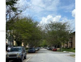 1300 Salzedo St in Coral Gables, FL - Building Photo