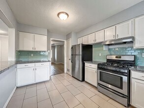 1400 Andrew St in Mesquite, TX - Foto de edificio - Building Photo