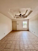 419 W Eistetter St in Laredo, TX - Building Photo - Building Photo