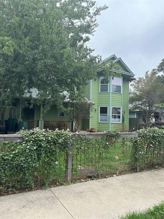 1511 E 13th St in Austin, TX - Building Photo