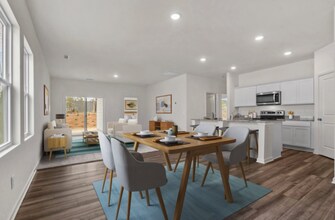 108 Eleanor Ln in San Marcos, TX - Foto de edificio - Building Photo