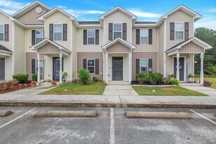 157 W Murrow Ln in Jacksonville, NC - Building Photo