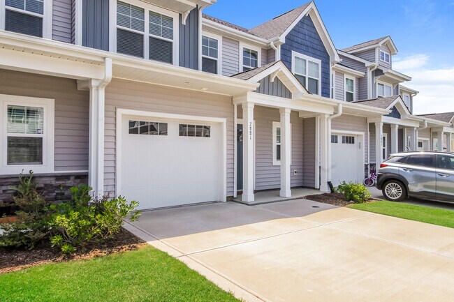 2881 Summer Townes Wy in Leland, NC - Building Photo - Building Photo
