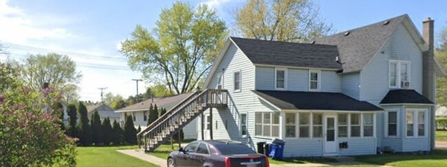 346 Chestnut St in Black River Falls, WI - Building Photo - Building Photo