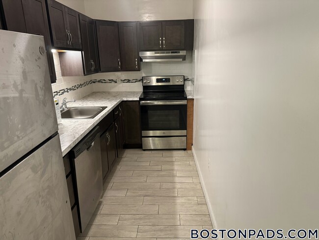 80 Gardner St in Boston, MA - Building Photo - Building Photo