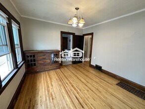 3700 3rd Ave S in Minneapolis, MN - Building Photo - Building Photo