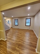33121 Pettibone Rd in Solon, OH - Building Photo - Building Photo