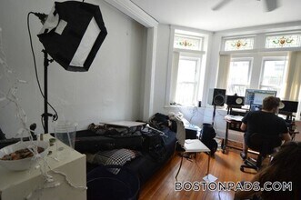 64 Hemenway St in Boston, MA - Building Photo - Building Photo