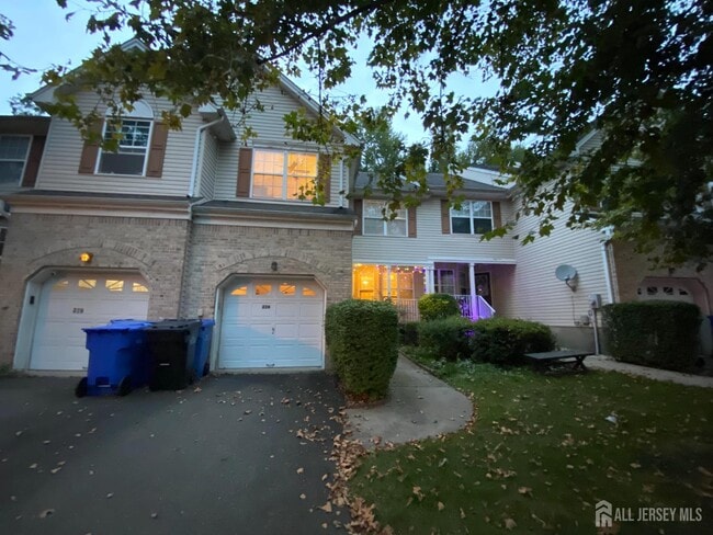 property at 228 Hawthorne Rd