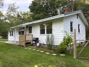 567 Ossipee Trail W in Standish, ME - Building Photo - Building Photo