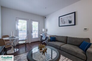 1903 E Marshall St in Richmond, VA - Building Photo