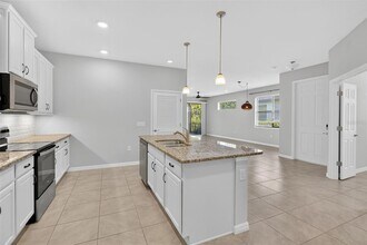 21008 Fetterbush Pl in Venice, FL - Building Photo - Building Photo