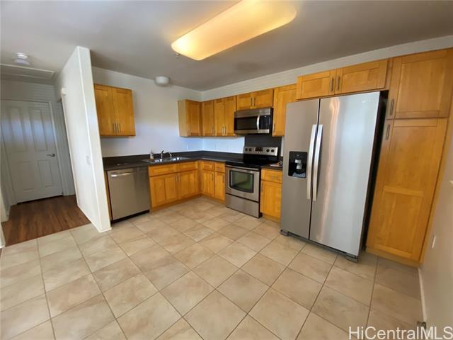 property at 91-1027-1027 Kamaaha Ave