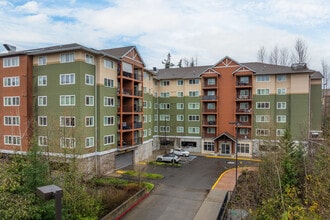 Urban Center in Lynnwood, WA - Foto de edificio - Building Photo