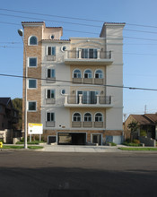 Hatteras Luxury Villas in North Hollywood, CA - Foto de edificio - Building Photo