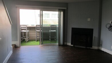 739 Seacoast Dr in Imperial Beach, CA - Building Photo - Building Photo