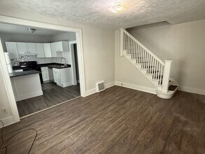 325-327 3rd St NE in Watertown, SD - Building Photo - Building Photo