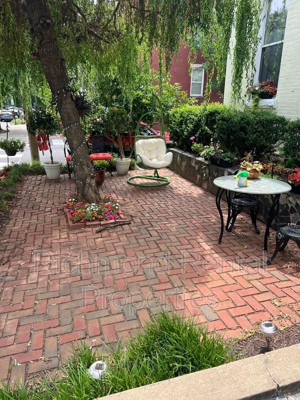 property at 1603 Hanover Ave