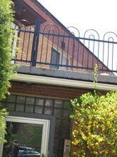 5712 Phillips Ave, Unit B3 in Pittsburgh, PA - Building Photo - Building Photo