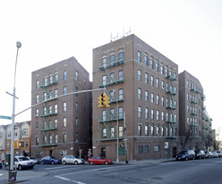 576 E 165th St Apartments