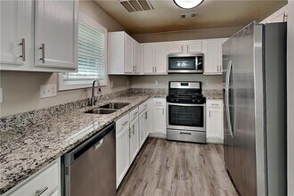 100 Rosemont Ct in Hiram, GA - Building Photo - Building Photo