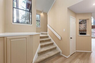 25 N Mossrock Rd in Spring, TX - Building Photo - Building Photo