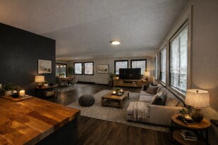 16 N Broadway St in Tacoma, WA - Building Photo