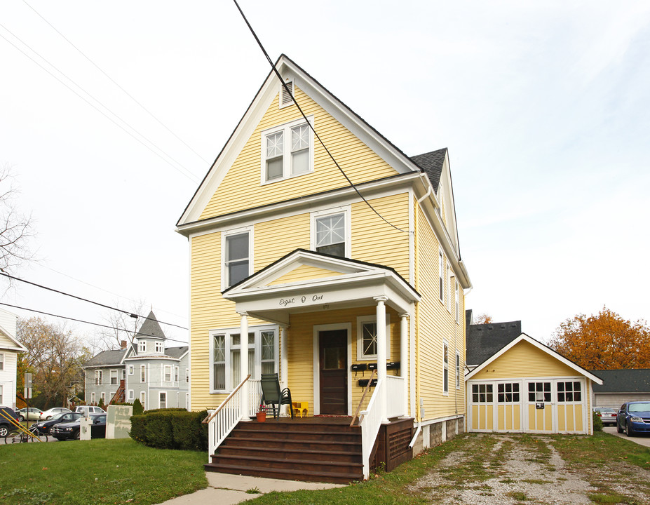 801 Catherine St in Ann Arbor, MI - Building Photo